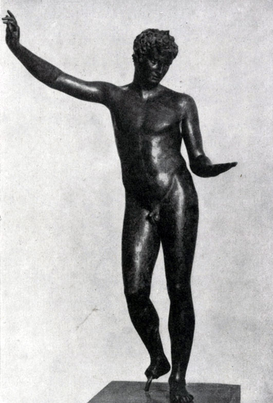212 6. Статуя юноши. Найдена в море близ Марафона. Бронза. Середина 4 в. до н. э. Афины. Национальный музей.
