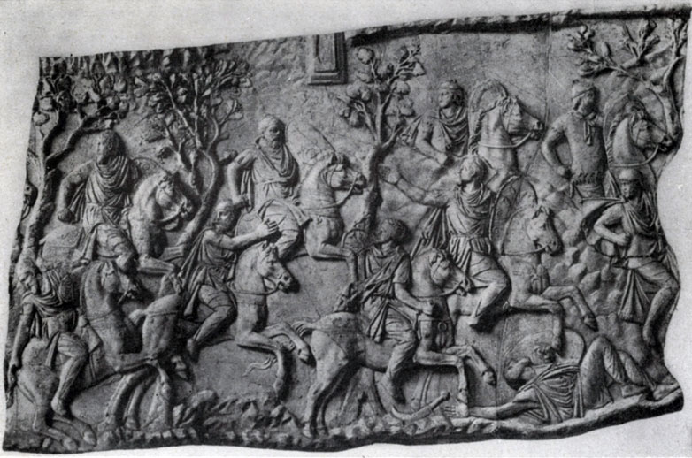 283 а. Колонна Траяна в Риме. Фрагмент рельефа.