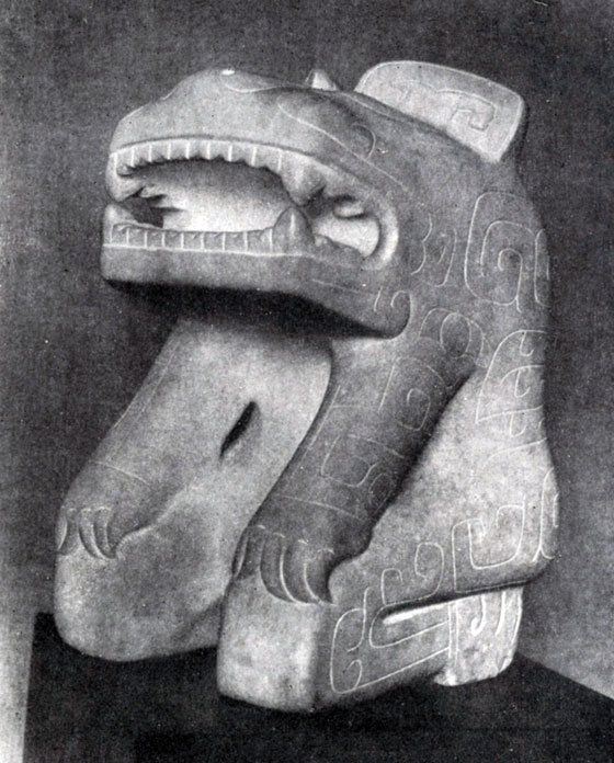 378 6. Статуя человека-тигра из Аньяна. Мрамор. Период Шан (Инь). 2 тыс. до н. э. Пекин. Музей Гугун .