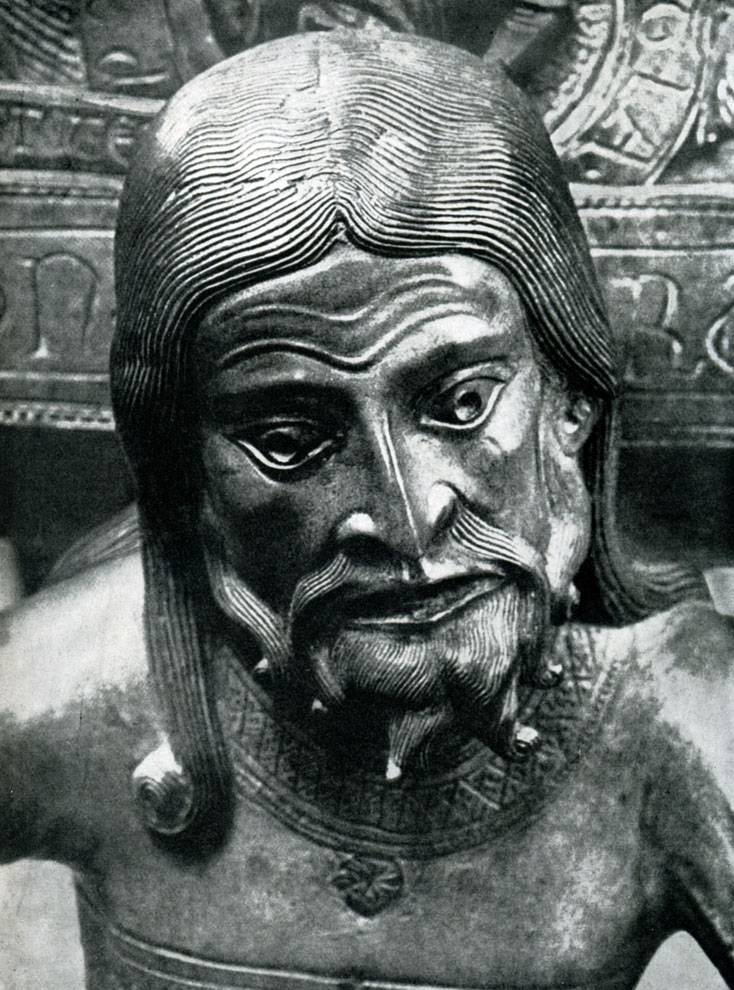 283.  Бронзовая купель собора в Гильдесгейме, Фрагмент-голова фигуры, символизирующей райский источник Физон.