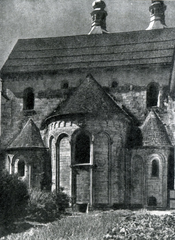 284  б. Собор в Гурке.  1170-1218 гг. Восточный фасад.