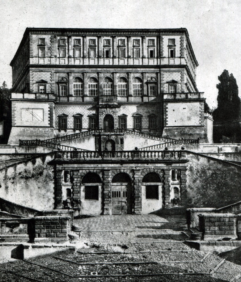 илл.126 Виньола. Замок Капрарола близ Витербо. После 1562 г. Общий вид.