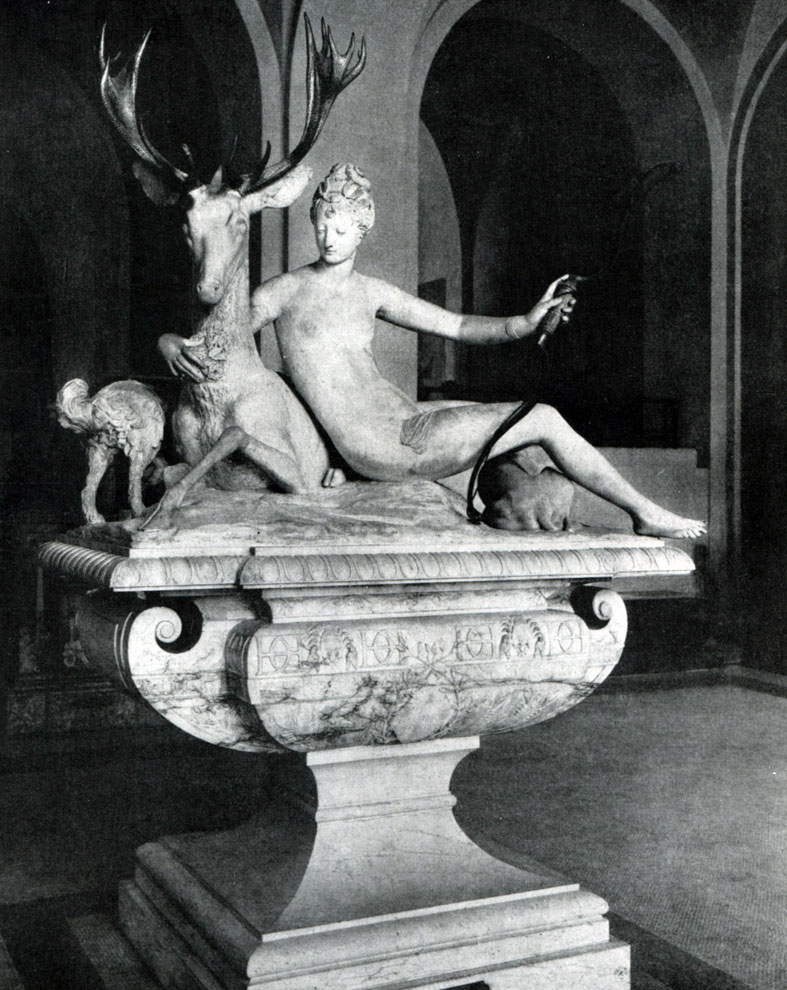 илл.352 Жан Гужон. Диана. Статуя для фонтана замка в Анэ. Мрамор. 1558-1559 гг. Париж, Лувр.