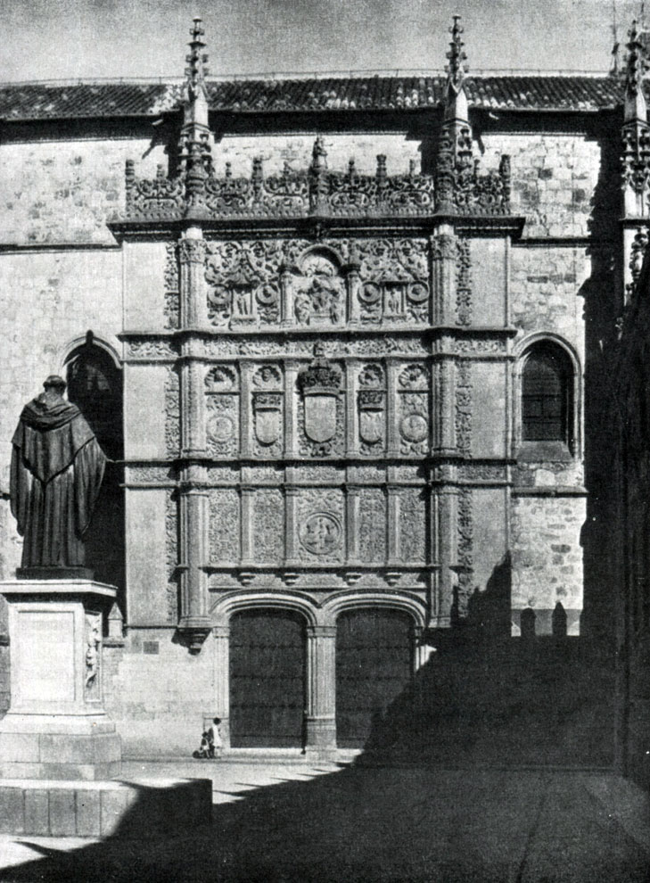 илл.369 Университет в Саламанке. 1515-1533 гг. Фасад.