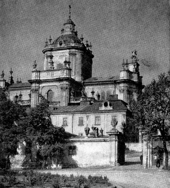 Бернард Меретин. Собор св. Юра во Львове. 1745-1770 гг. Вид с северо-запада.