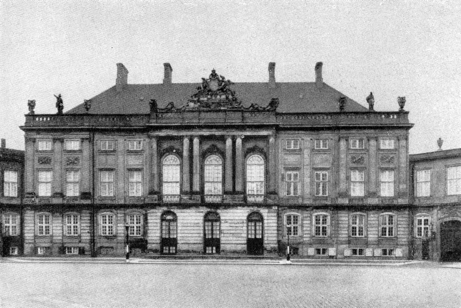Николай Эйтвед. Дворец Леветцаус в ансамбле Амалиенборг в Копенгагене. 1754 г. Фасад.