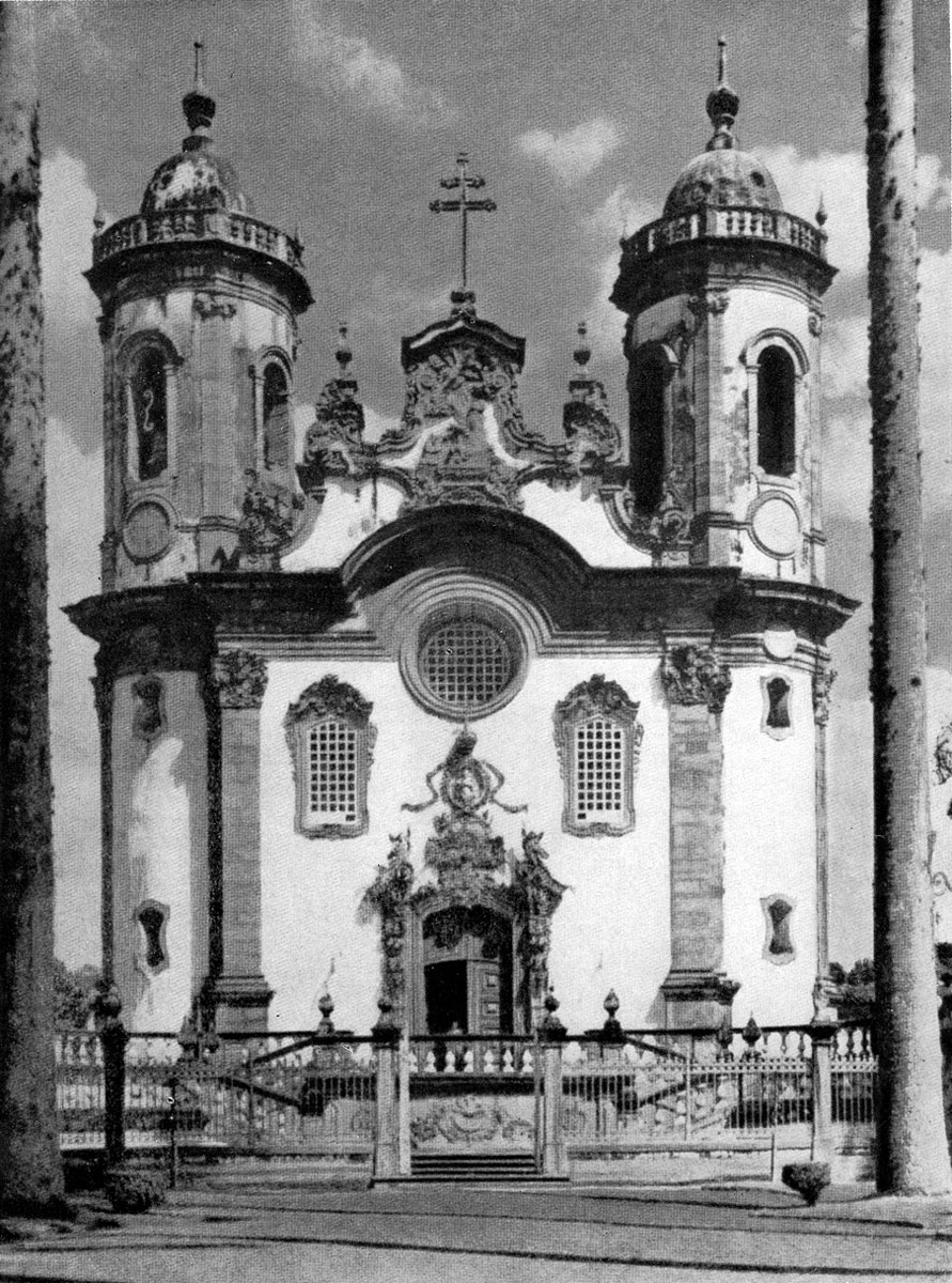 Алейжадинью и Франсиску Лима ди Серкейра. Церковь св. Франциска в Сан Жуан дель Рей. 1774- 1804 гг. Западный фасад.