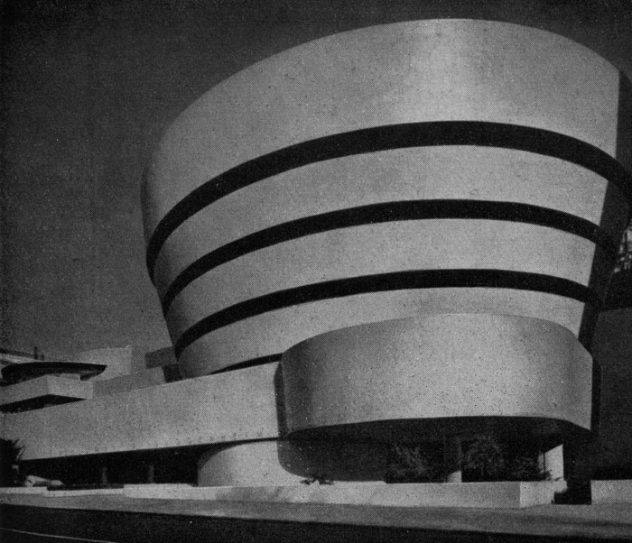 Франк Ллойд Райт. Музей Гуггенхейма в Нью-Йорке. 1956—1959 гг. Проект 1943—1946 гг.