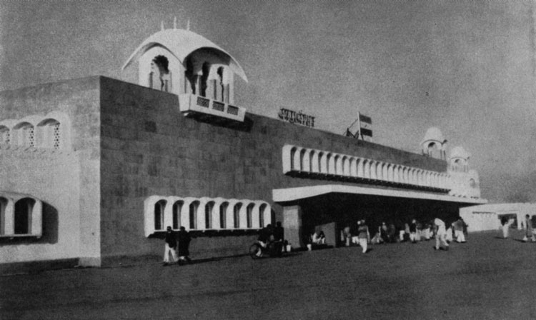 Нариман Бажамжи Шроф. Вокзал в Джайпуре. 1950-е гг.