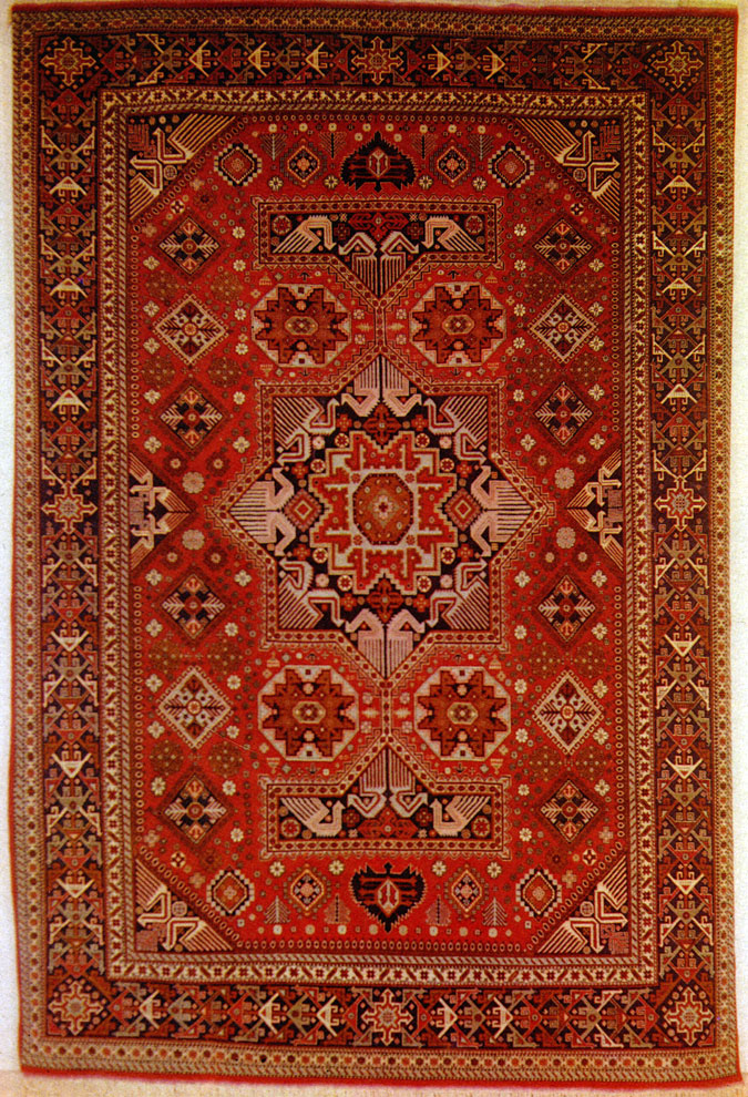 Table 1. 'Kokhna Kuba', Kuba group, XX-th century. Baku. Azerbaijanian Museum of Art of Carpet-making