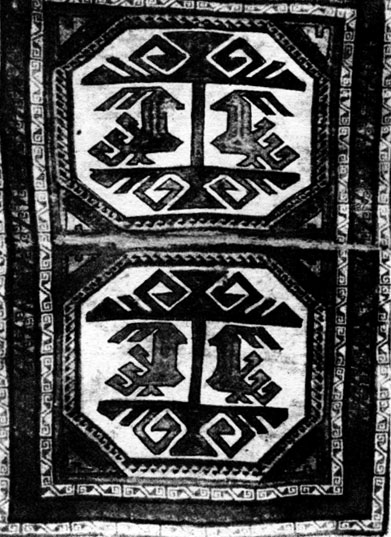 Fig. 26. 'Karagoyunly' carpet. Gyanja-Kazakh group. Early XV century. Berlin. Museum of Arts