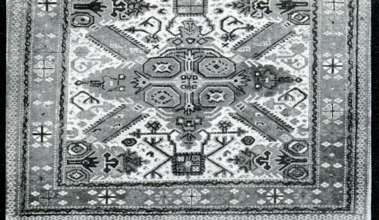 Fig. 123. Variant oi 'Gollychichi' carpet. Shirvan
