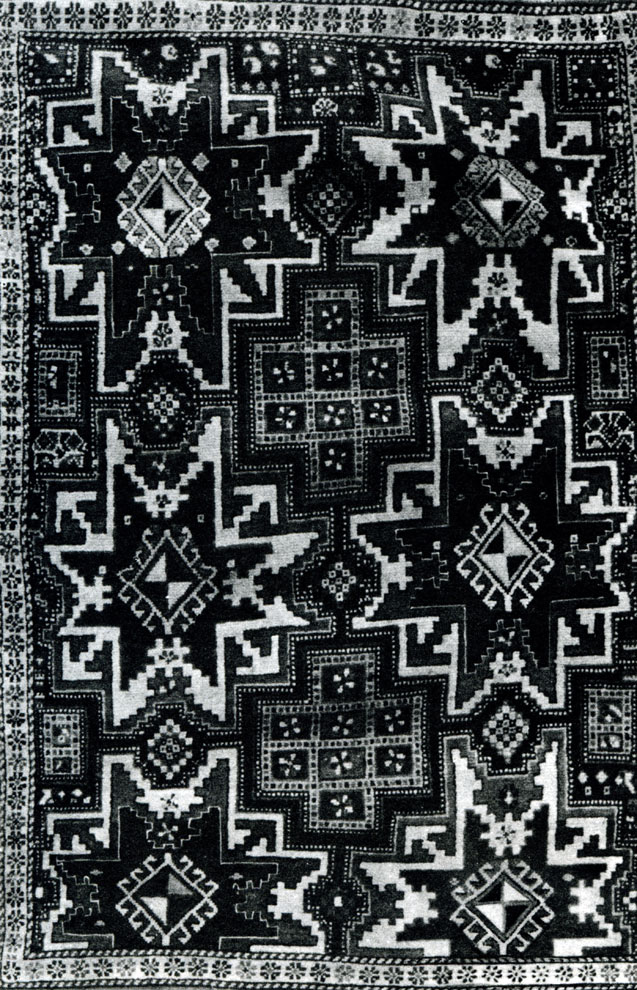 Fig. 145. 'Zeiva' carpet. Kuba group. XIX century. London. Victoria and Albert Museum