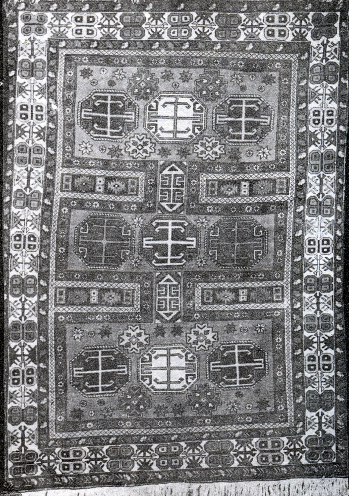 Fig. 152. 'Orduj' carpet. Kuba group. Beginning of the XIX century. Baku. Teze Pir mosque