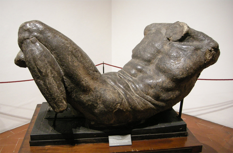 Статуя до реставрации. Фото: Sailko/Wikimedia Commons